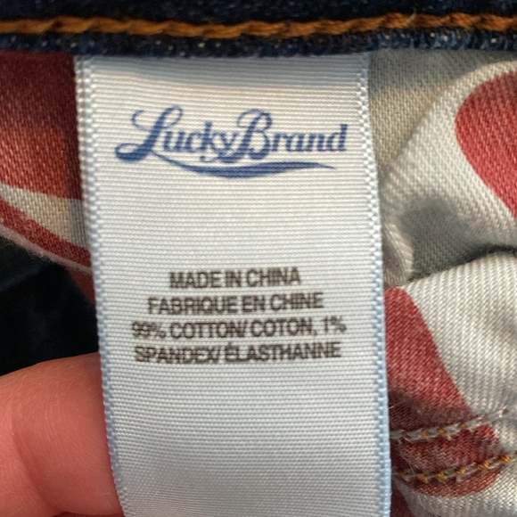 LUCKY BRAND Size 6/28 Distressed Denim Sofia Boot Cut Jeans NEW - Picture 8 of 9